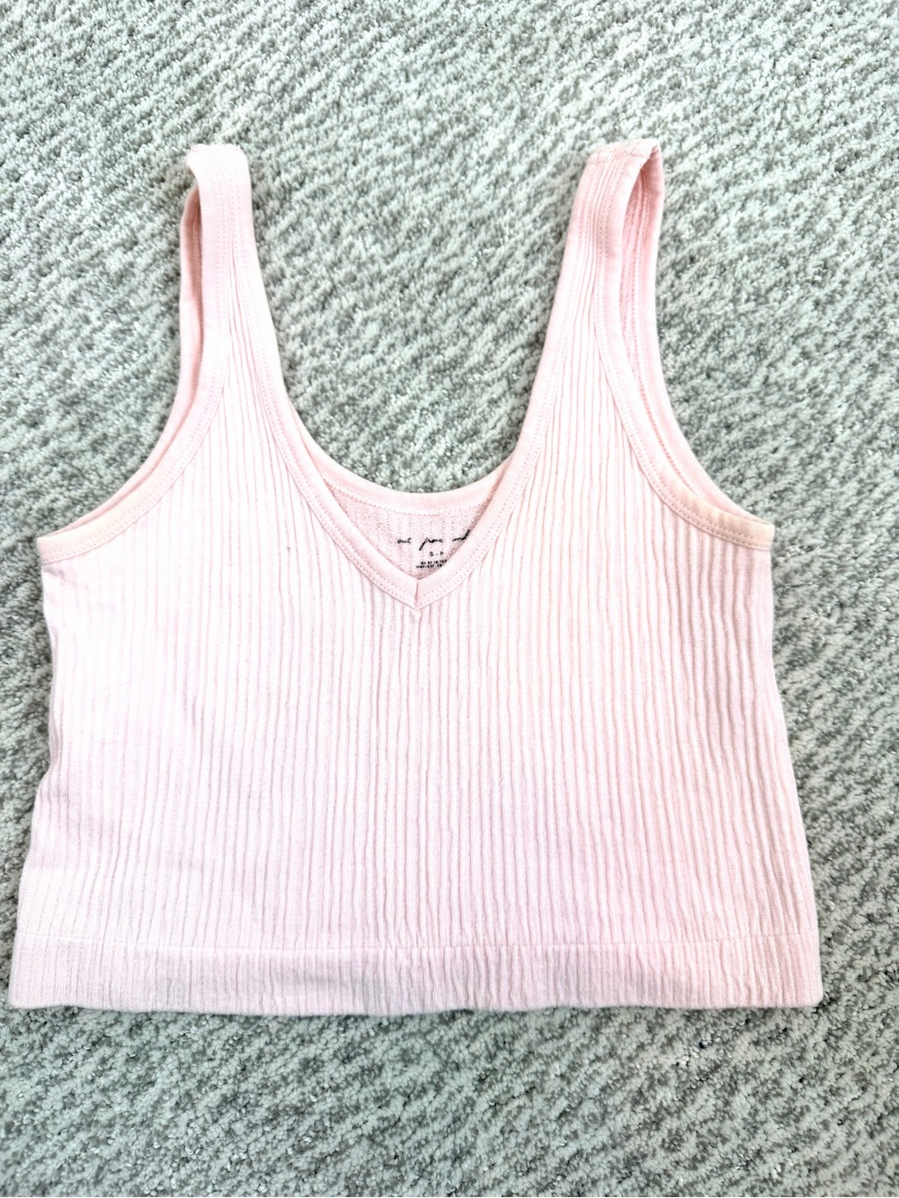Urban Outfitters Summer Tops Bundle of 4 Tops XS/S Baby Tees Crop Knit Halter - Picture 9 of 10